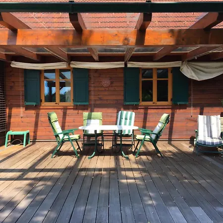 Wein-chalet W141 Holiday home Weinburg am Sassbach